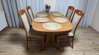 Stôl a stoličky