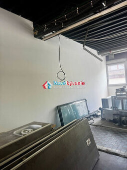 Obchodný priestor na prenájom – 133 m², 2. nadzemné podlažie - 1