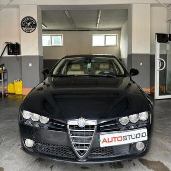 Alfa Romeo 159