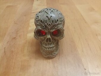 Dekorácia do akvária lebka