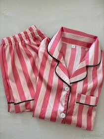Saténové pyžamo - 1