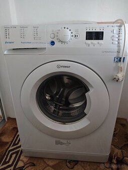 Práčka INDESIT BWSA 61053 W, trieda A+++