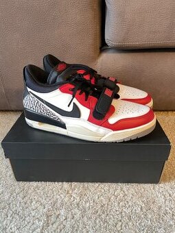 Tenisky nike jordan legacy 312