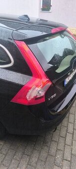 Volvo V60 zadné svetlá