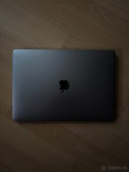 Predám MacBook Air M1 16GB RAM/ 256GB