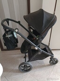 Cybex Eos Lux