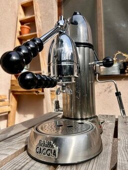 Pákový kávovar Gaggia Achille - 1