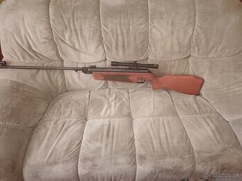 Vzduchovka slávia 631 rv 1971