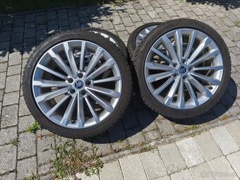 Skoda Trinity zimna sada r19