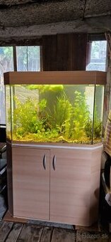 Akvárium 270l