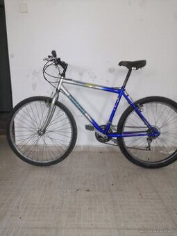 Cestný bicykel