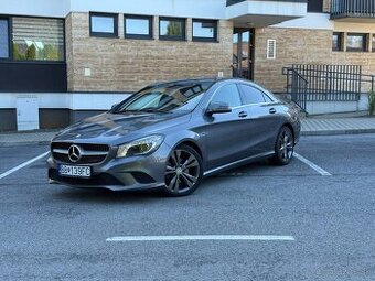 MERCEDES - BENZ CLA180 AUTOMAT