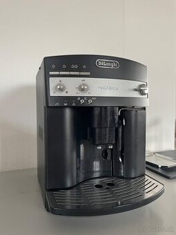 DeLonghi Magnifica ESAM 3000.B