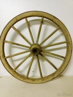 Kolesá zo starých vozov