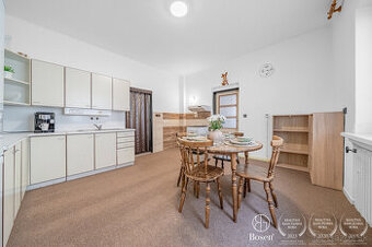 Bosen Group Vám ponúka exkluzívne na predaj 2 domy v Dolanoc