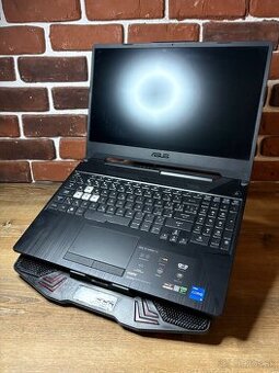 Predám ASUS TUF Gaming F15 + chladiaca podložka (v cene)
