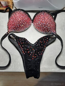 Fitness súťažné plavky