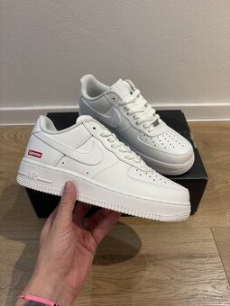 Nike Air Force 1 Supreme