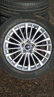 Originální Audi R18 8J ET39 – kvalitní Michelin –