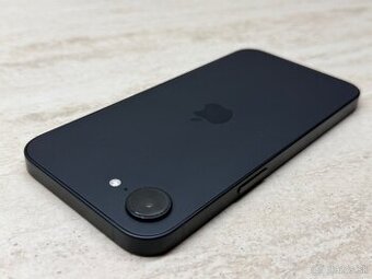 Apple iPhone 16e 128GB Black