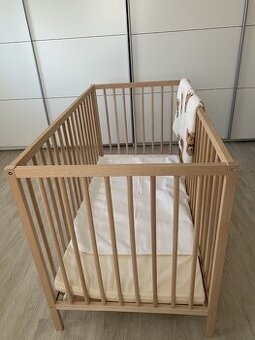 Predám detskú postieľku