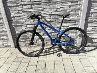 Yosemite Pulse cena 299€