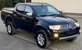 Mitsubishi L 200 L200 2.5 DI-D 131KW Double Cab Intense 2014