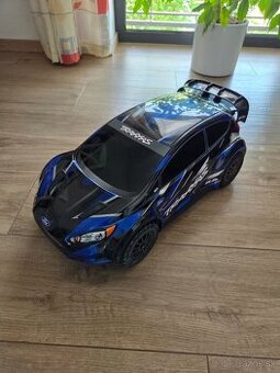 TRAXXAS RC model auta 1:10 Ford Fiesta 2BL 4WD RTR