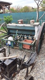 Konska seacka za malotraktor 12 riadkova