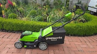 Baterkova AKU - kosačka Greenworks