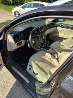 Interiér škoda superb II