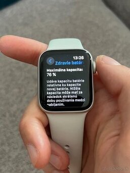 Apple Watch SE 2022 GPS 40 mm Starlight Sport