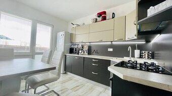 SLOVREAL predaj kompletne zrekonštruovaný 3i byt, Žiar n/Hro