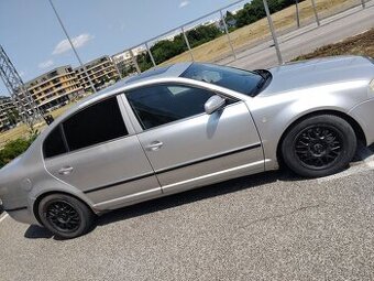 Predam Skoda superb 1