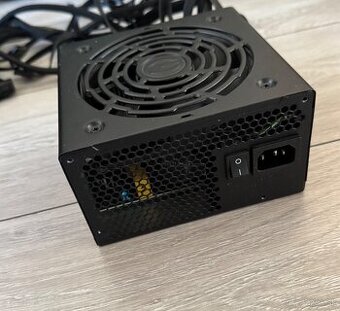Zdroj ATX EVGA 700BR