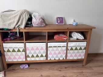 Komoda/kniznica Hemnes IKEA