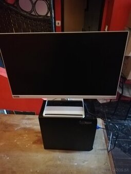 Monitor Lenovo