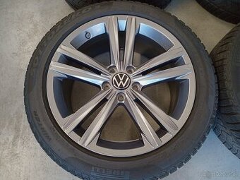 Predam zimne ALU 5x112 R18 8J ET40 ORIGINAL VOLKSWAGEN ARTEO