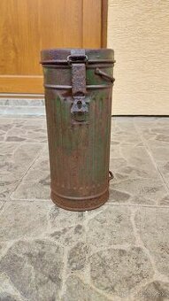 Nemecky vojensky obal na plynovú masku.