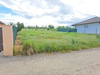 Pozemok v Novom Cabaji 680m2