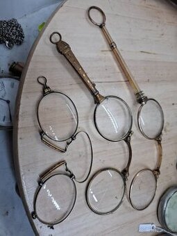 Predám starožitné okuliare lorňon 25€ ,cviker15€