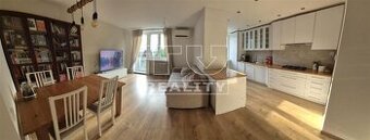 Predaj priestranného 2,5-izbového bytu po rekonštrukcii... - 1