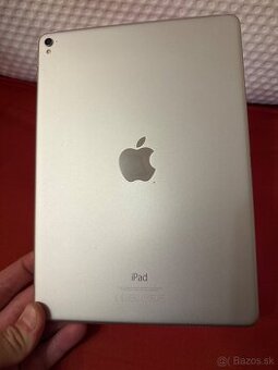 Apple iPad Pro 9,7