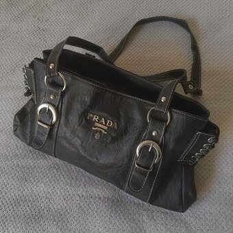 Prada taška