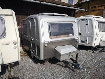 Karavan Niewiadow N126