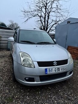 Suzuki Swift 1.3 benzín 67kw