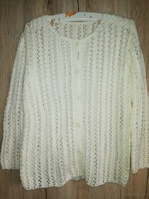 Pletený svetrík