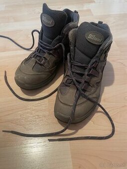 dámske turistické topánky zn. Grisport veľ. 38