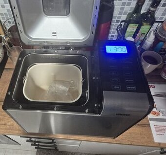 Pekaren chleba Unold Backmeister Top Edition Model 68415