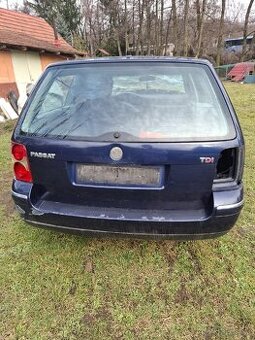 Kufrové dvere passat b5.5